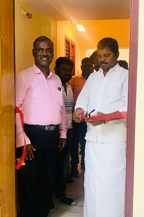 Tamilnadu alliance | Migrant Resource Centre inaugurated by Chair Person, Tamil Nadu Construction Workers Welfare Board in Dindigul 